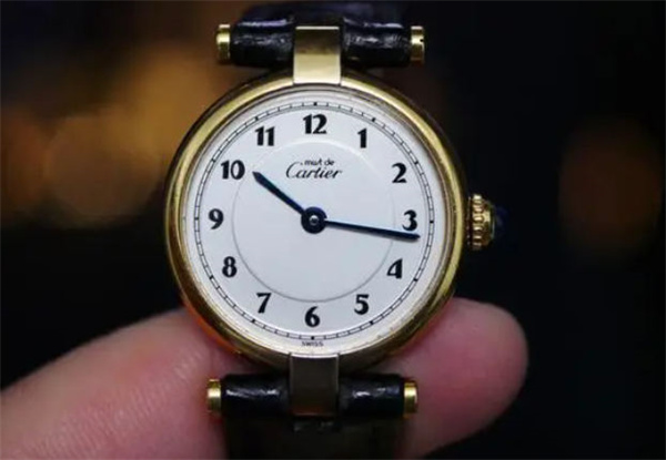 卡地亚机械表机芯生锈处理办法盘点